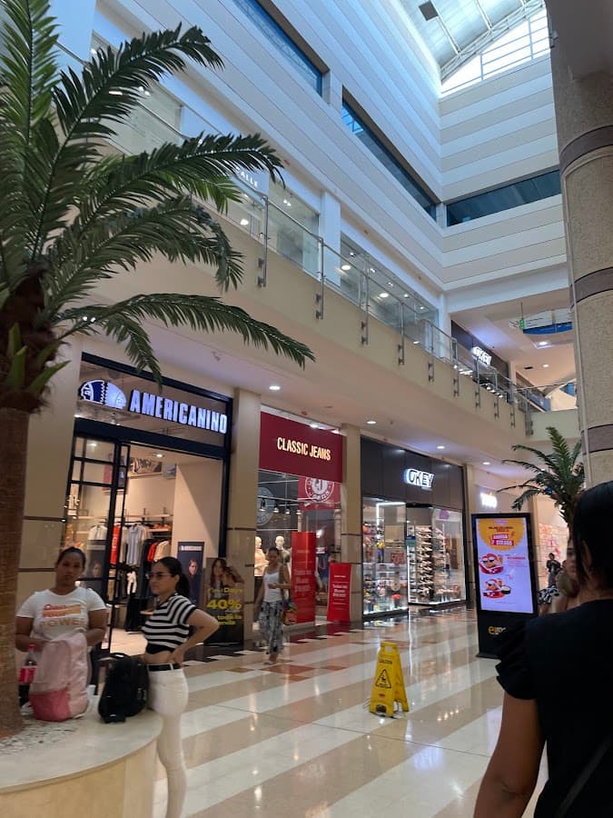 Portal del Prado Centro Comercial