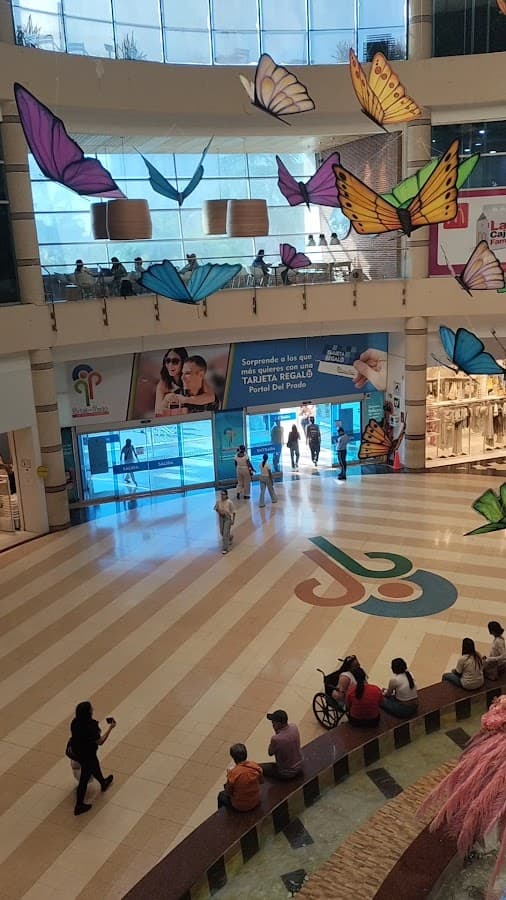 Portal del Prado Centro Comercial — foto