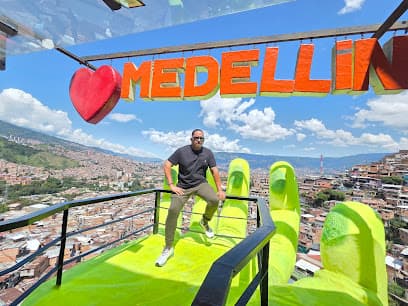 Tours Medellín Pues — foto