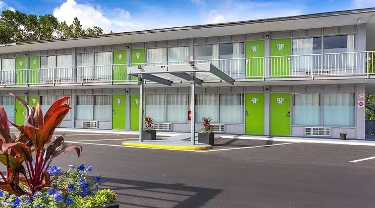 Weekly Inn