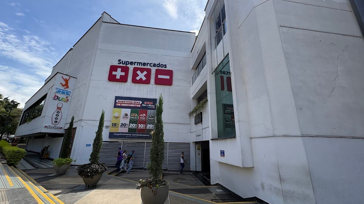 Centro Comercial Acrópolis