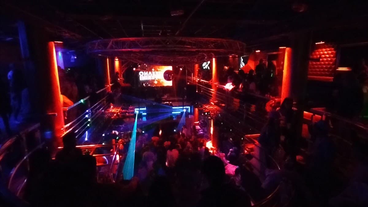 IZA CLUB — foto