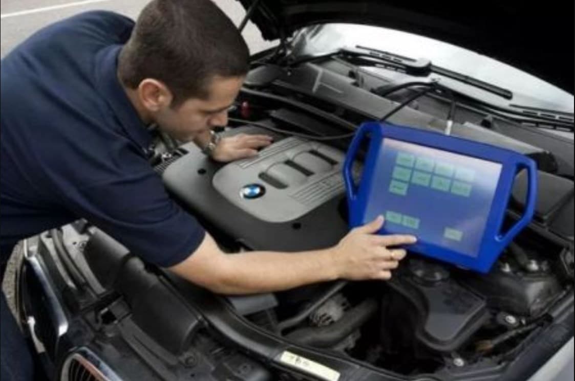 Electrónica Automotriz Saico — foto