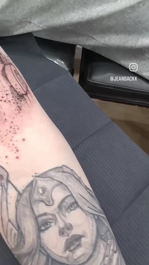 Black Ink Tattoo Studio — foto