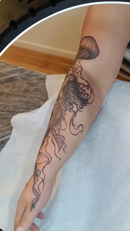 Black Ink Tattoo Studio — foto