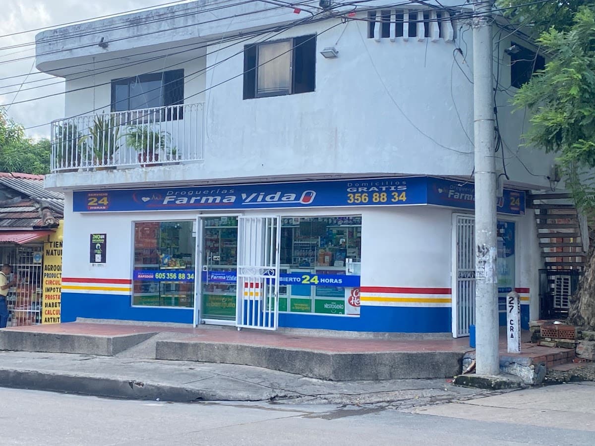 Droguerías Farmavida — foto