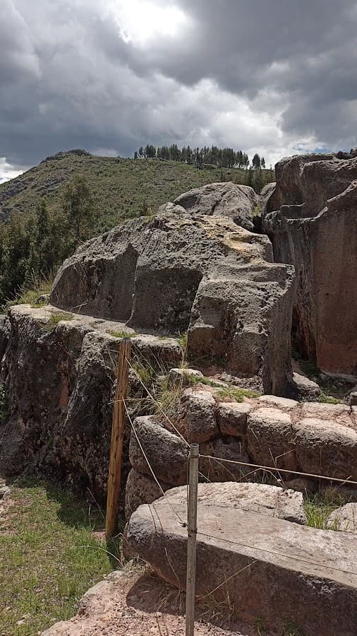 Centro Arqueológico Inkilltambo o Inca carcel — foto