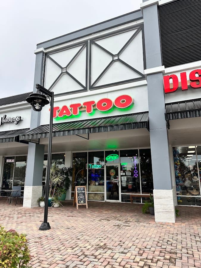 Good Vibrations Ink Tattoo and Body Piercing — foto