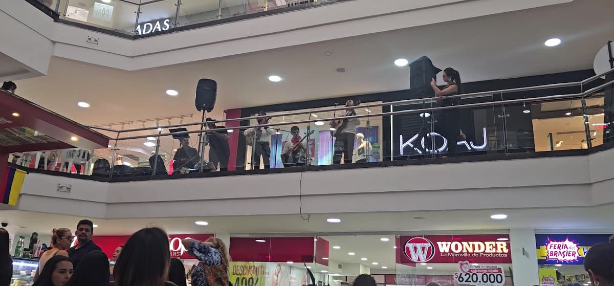 La Quinta Centro Comercial — foto