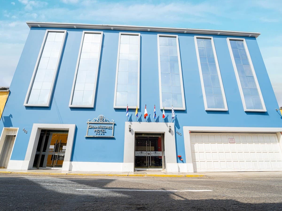 Hostal Real Marquez — foto