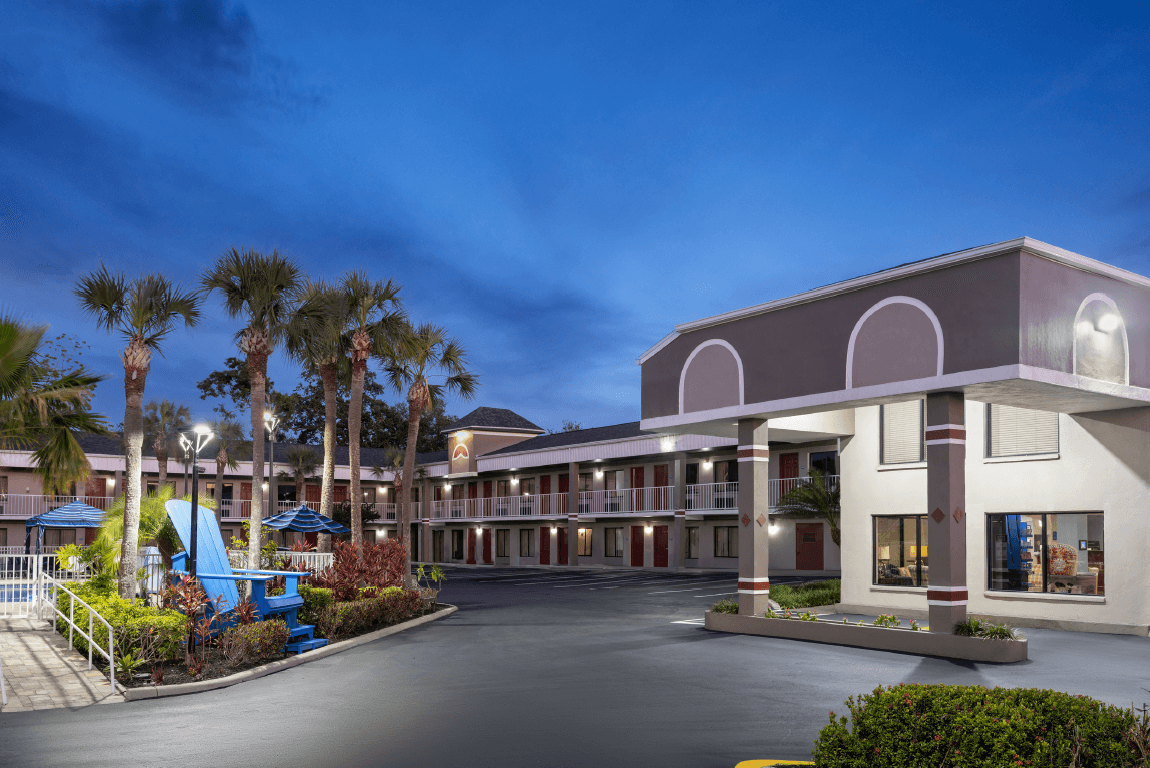 Hotel South Tampa & Suites