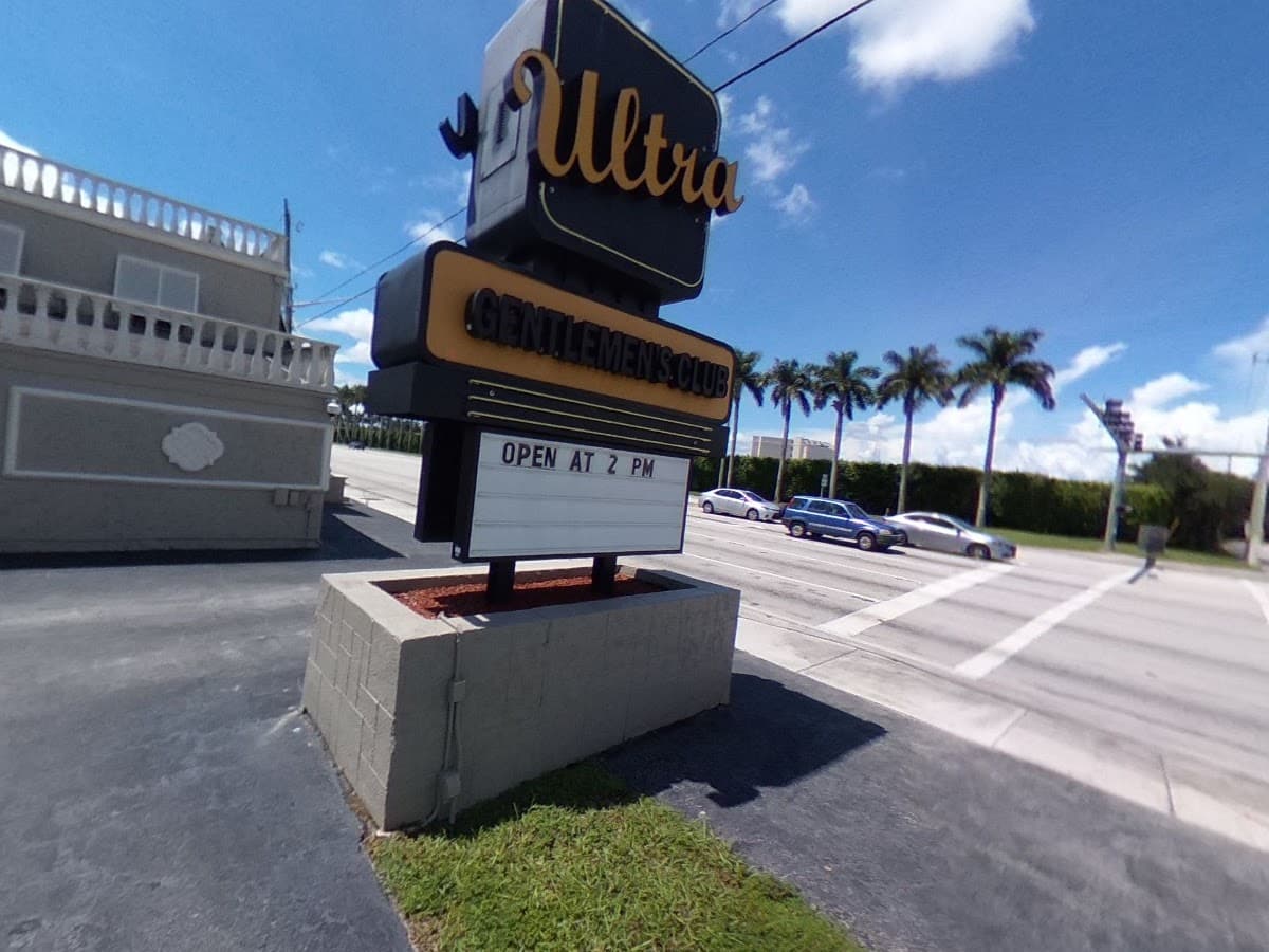 Ultra Gentlemen's Club — foto