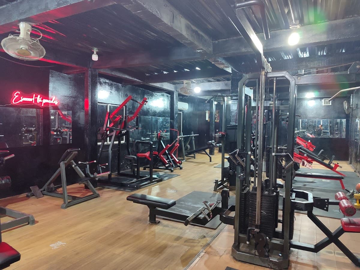 MAX BODY GYM