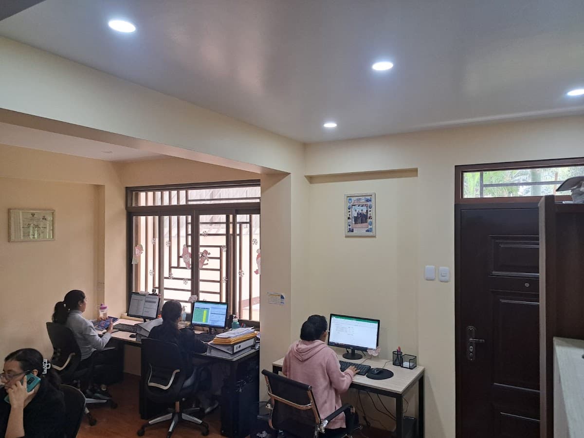 Estudio contable en Lima | SyM Contadores - Asesoría Laboral y Financiera — foto