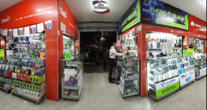 Centro Comercial El Palacio — foto
