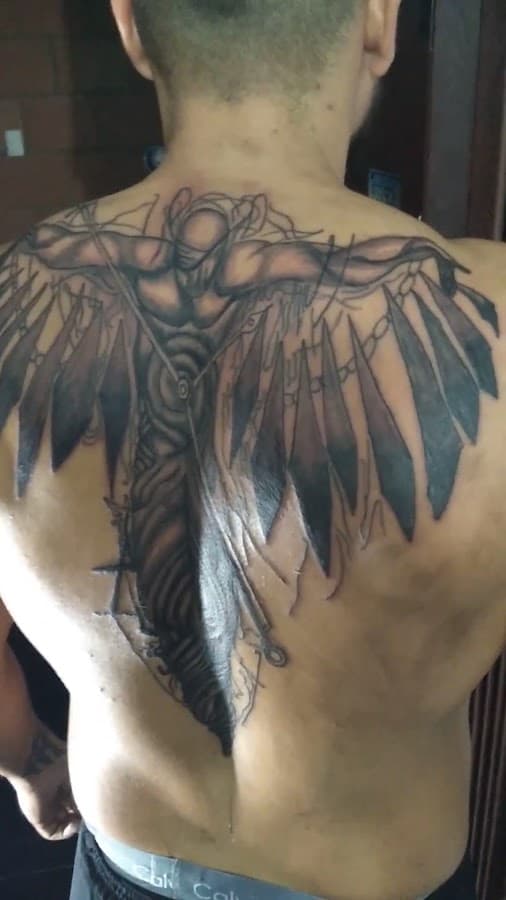 Ronnie tattoo studio — foto