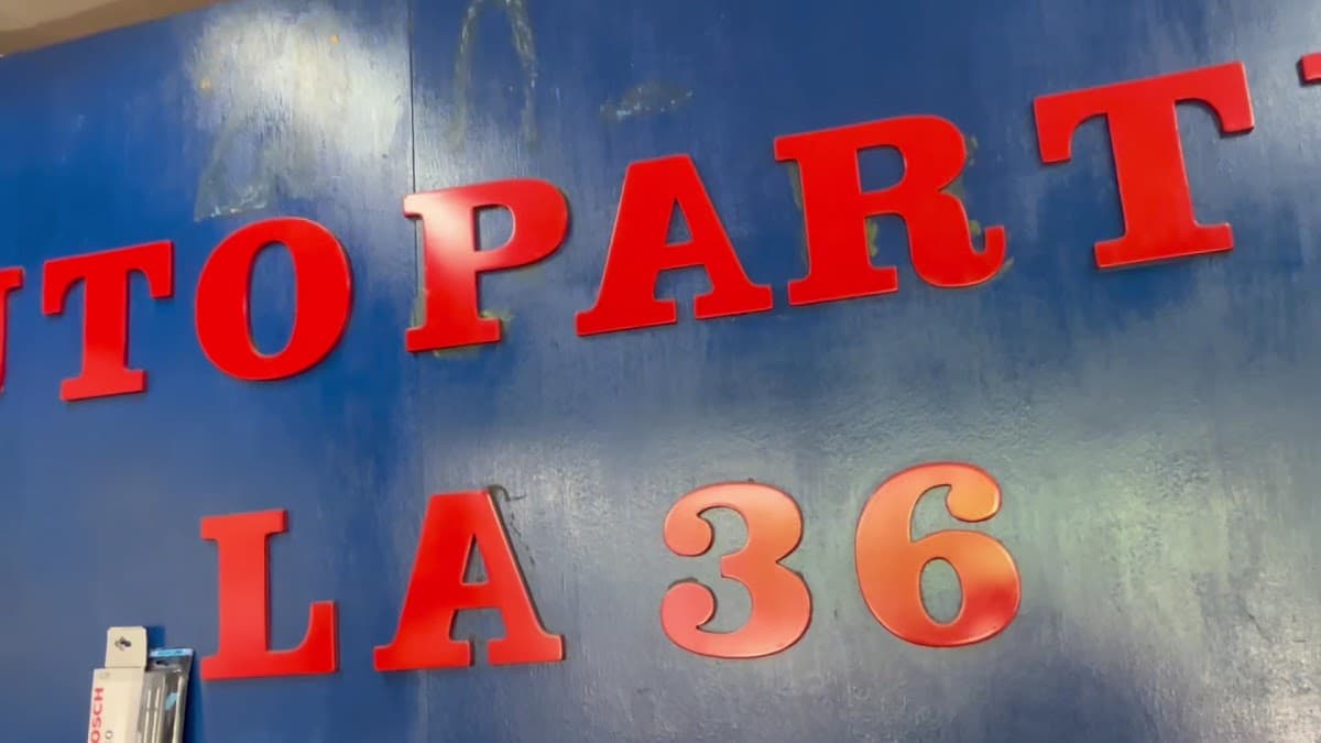 Autopartes la 36 Cali — foto
