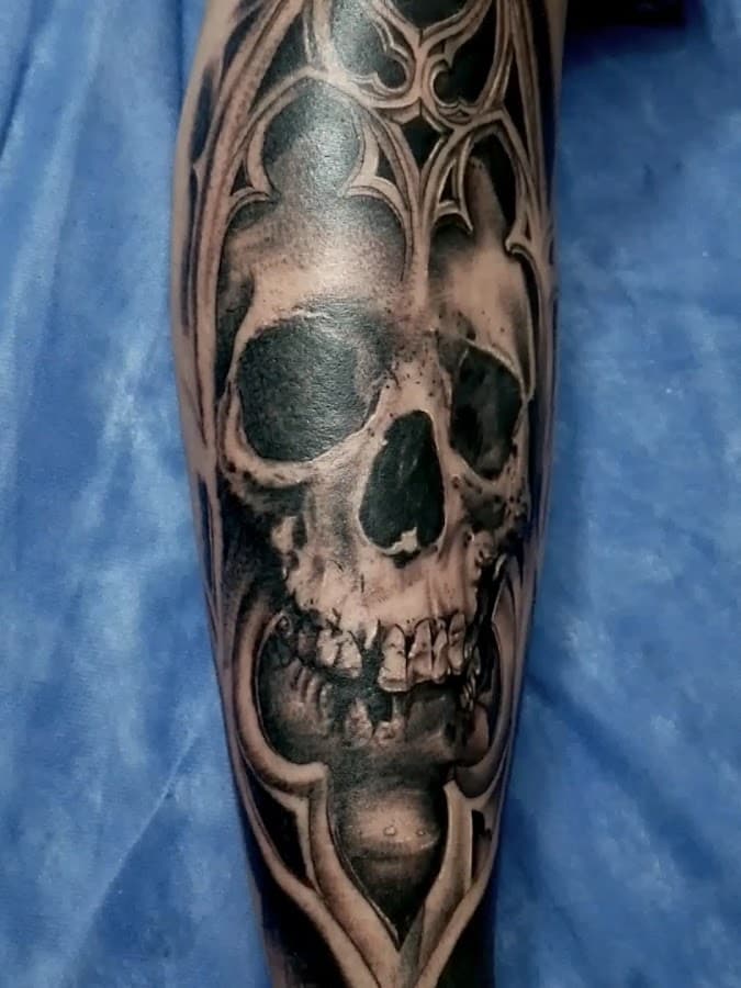 LA DOLOROSA TATTOO SHOP — foto