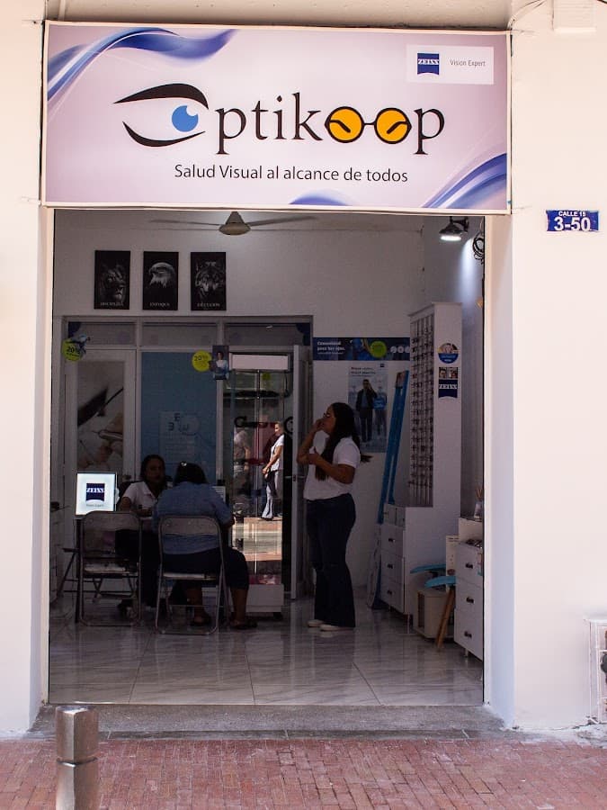 Optikoop Óptica - ZEISS Vision Expert - Santa Marta — foto