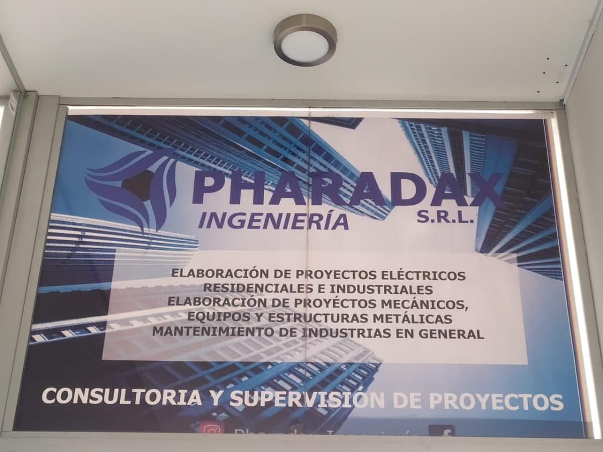 PARADOX — foto