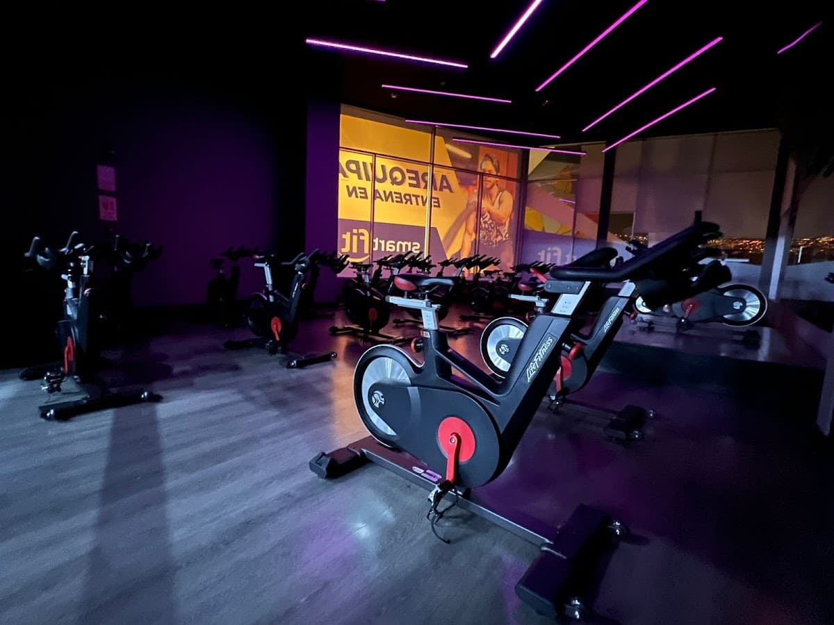 Gimnasio Smart Fit - Outlet Arauco - Arequipa — foto