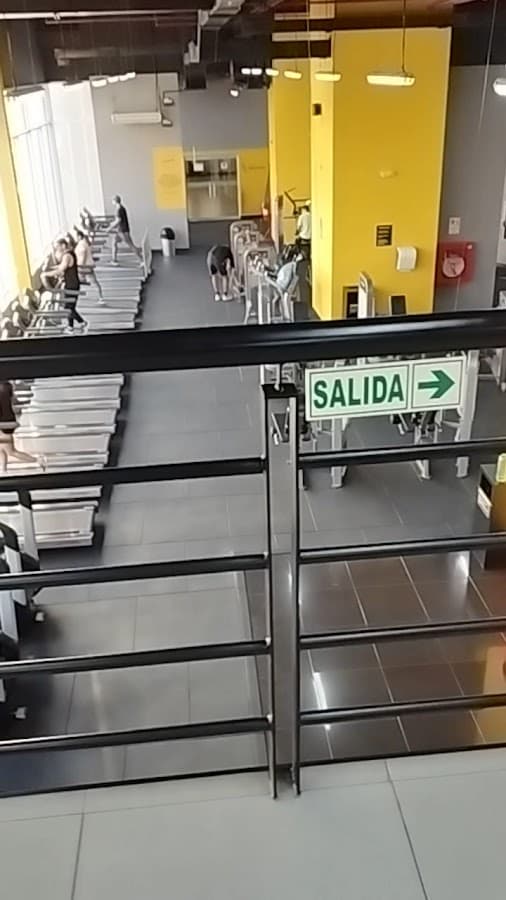 Gimnasio Smart Fit - Outlet Arauco - Arequipa — foto