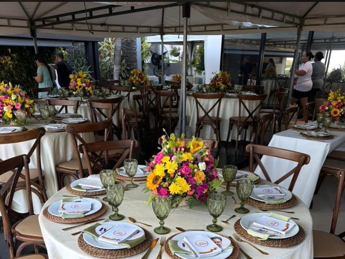 Alquileres Y Banquetes ORIANA