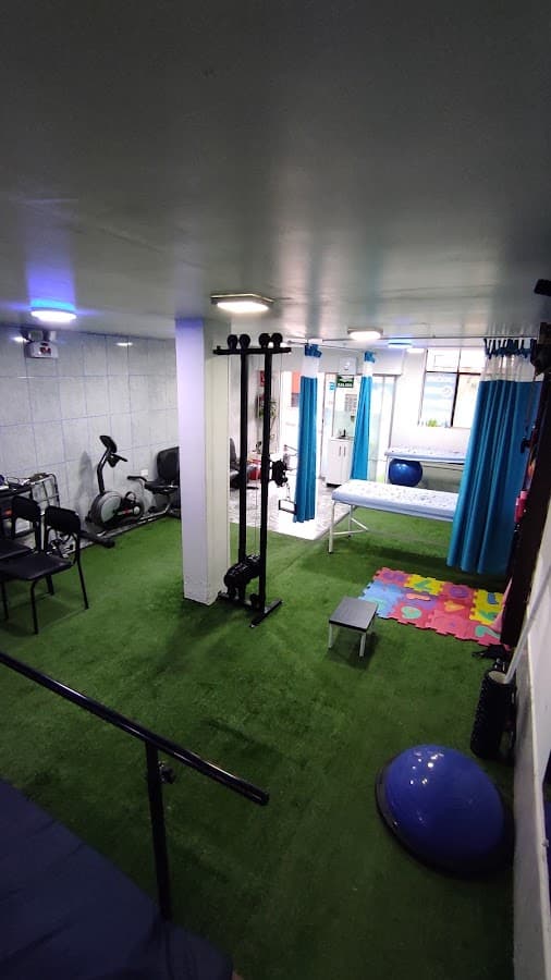 Centro de Fisioterapia Avanzada & Osteopatía "In One"