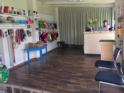 EstetiCan Hotel y Peluquería Canina — foto