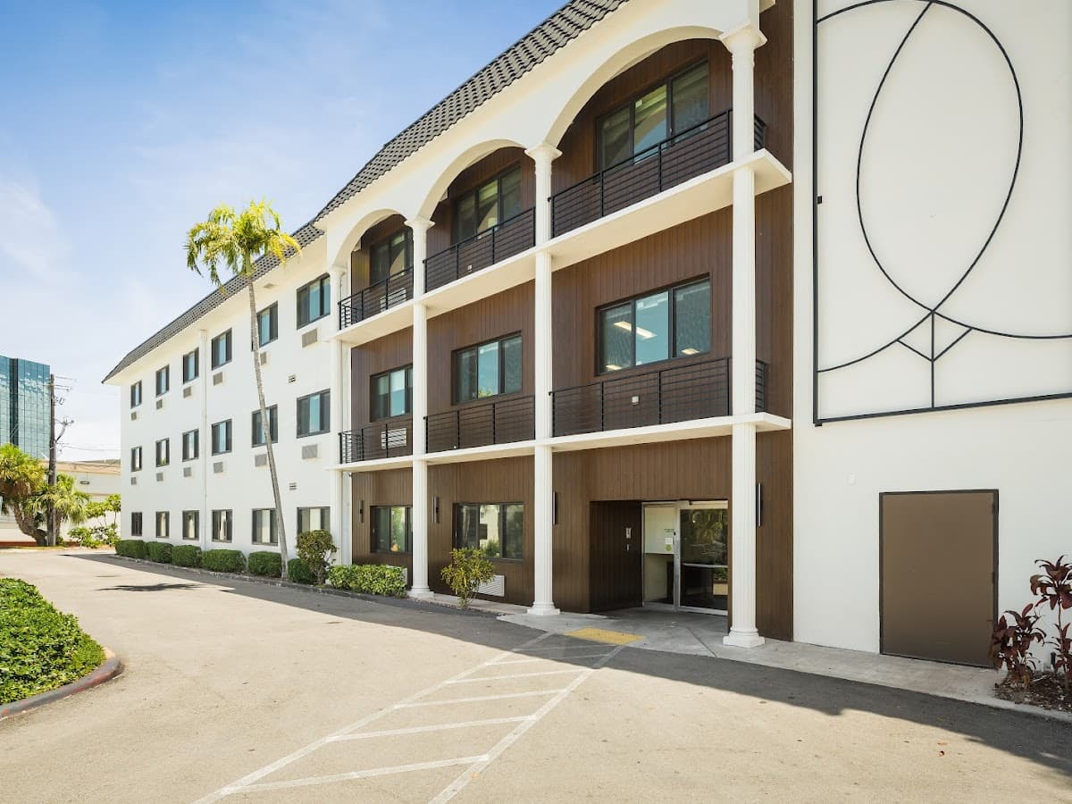 The Savoy at Fort Lauderdale Rehabilitation & Nursing Center — foto