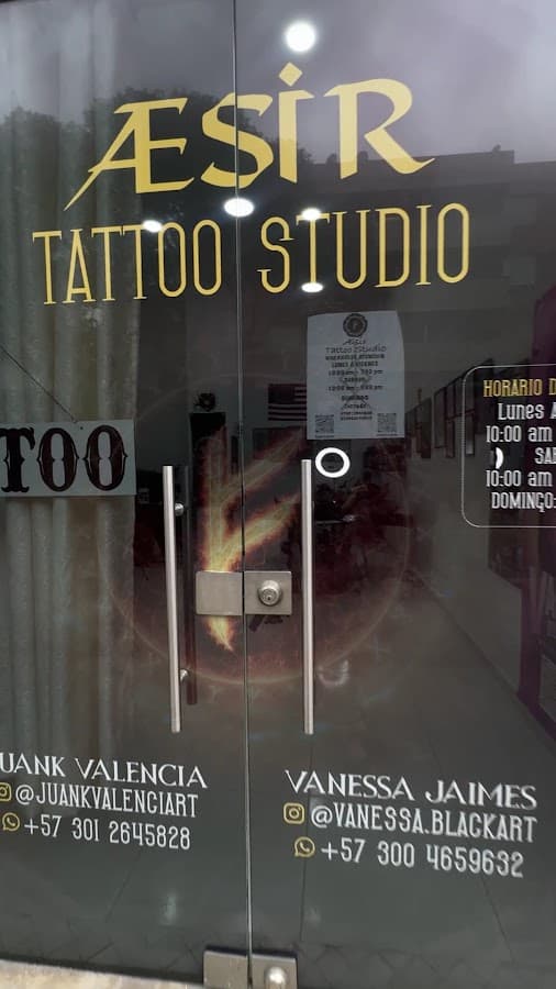 Aesir Tattoo Shop Bucaramanga — foto
