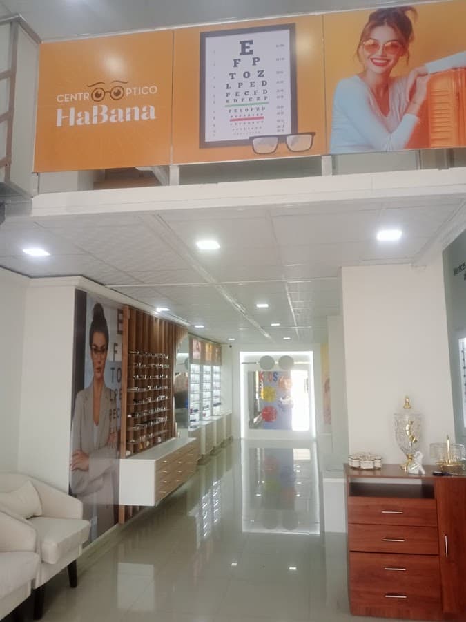 Habana Centro Óptico — foto