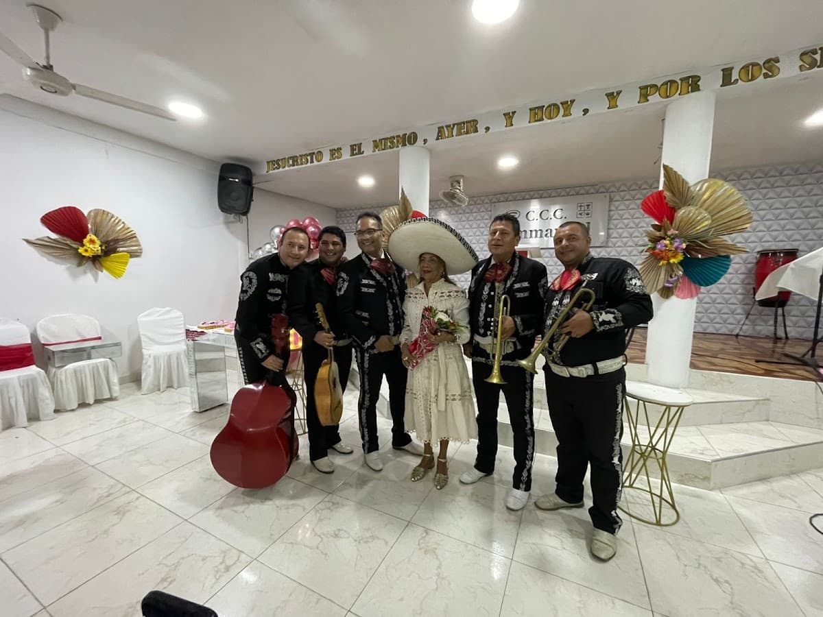 Amanecer tapatio mariachi santa marta — foto