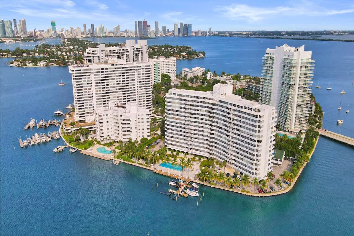 Miami Real Estate - The Coden Ferraro Group — foto