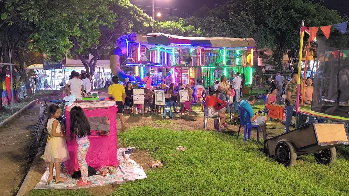 Parque de Atracciones | DivertiKids | Entretenimiento Infantil — foto