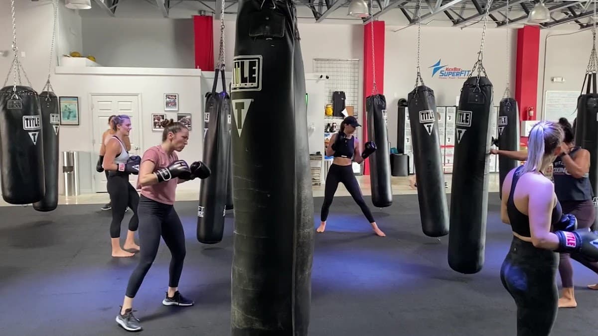 The KickBox Club — foto