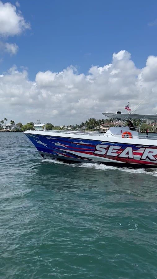 Sea Rocket Sightseeing Cruises — foto