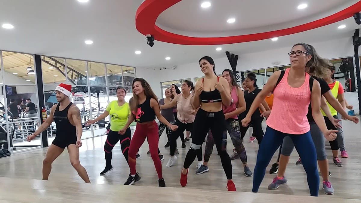 Gimnasio Taurus Samanes — foto