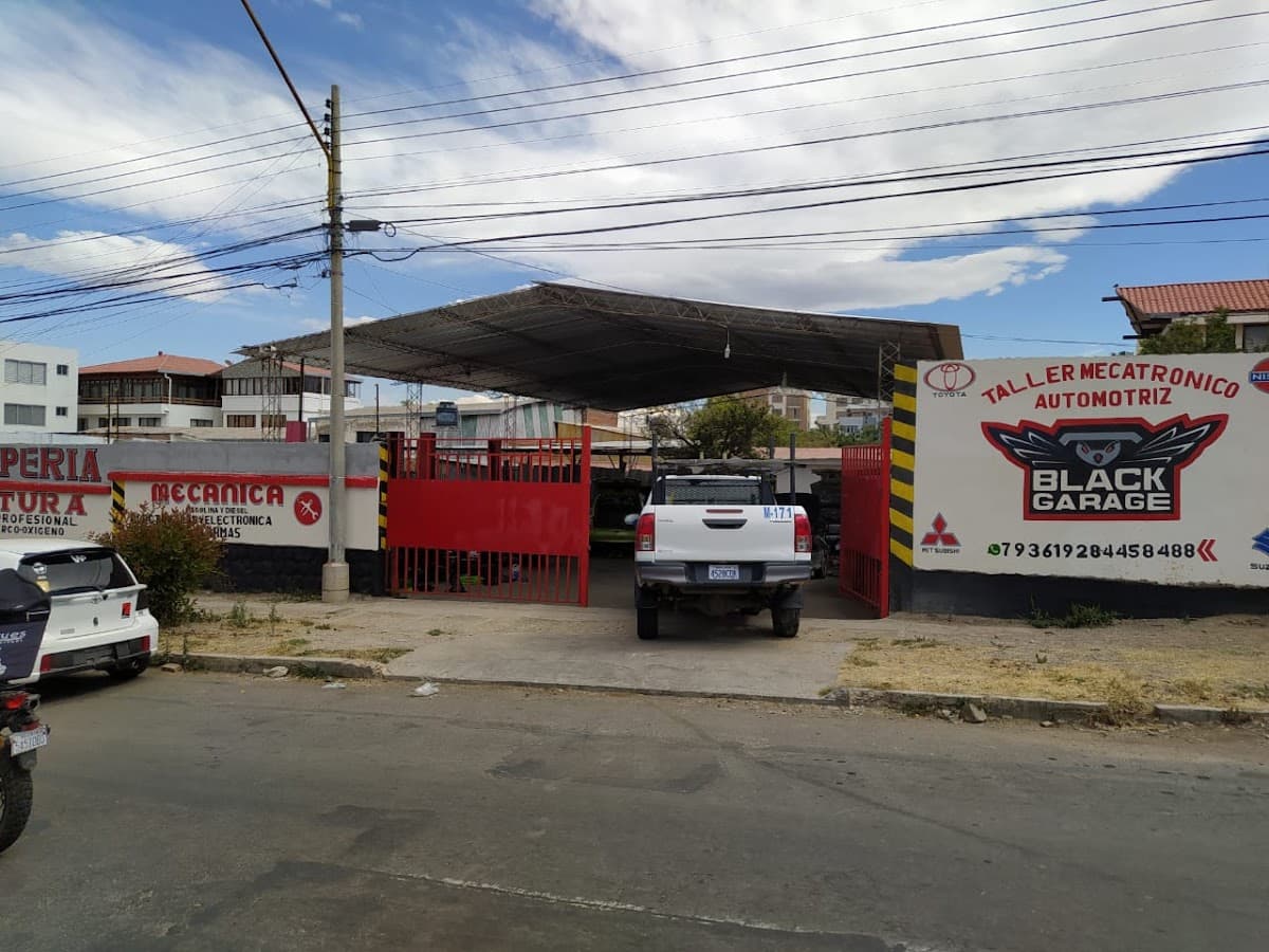 MECÁNICA AUTOMOTRIZ CHR — foto