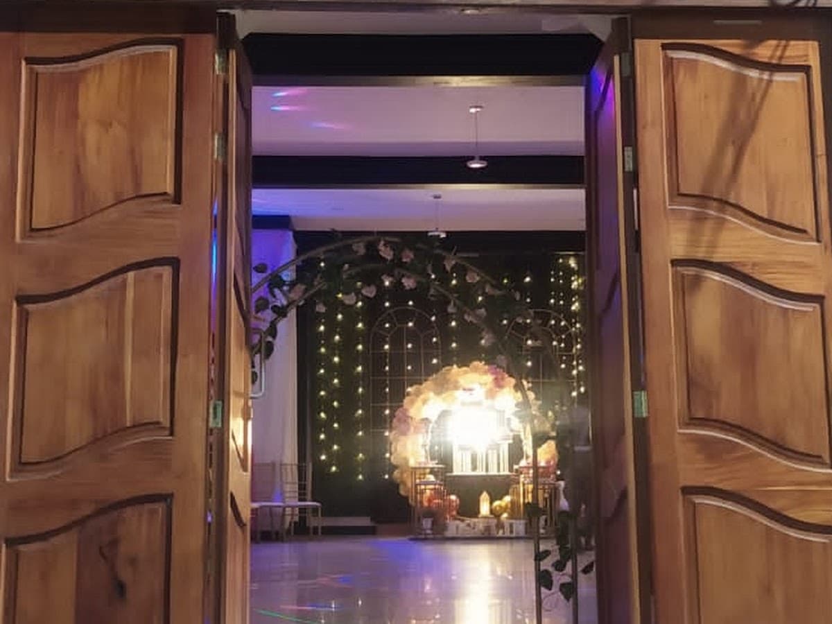 SALÓN DE EVENTOS — foto