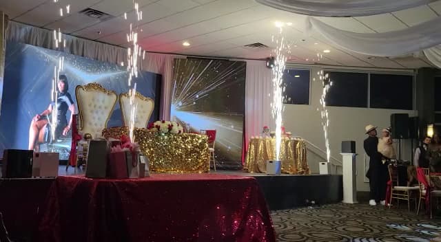 Majestic Event Center — foto