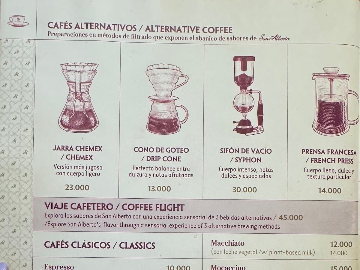 Café San Alberto Plaza Santo Domingo — foto