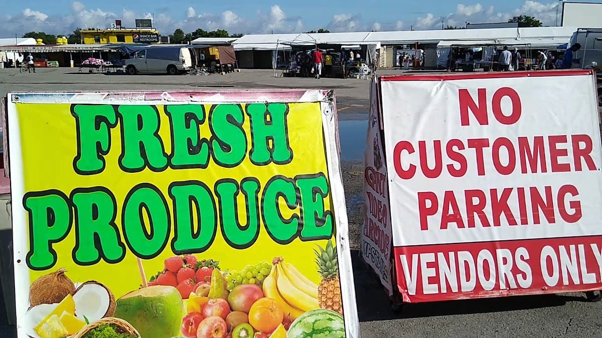 Fort Lauderdale Swap Shop — foto