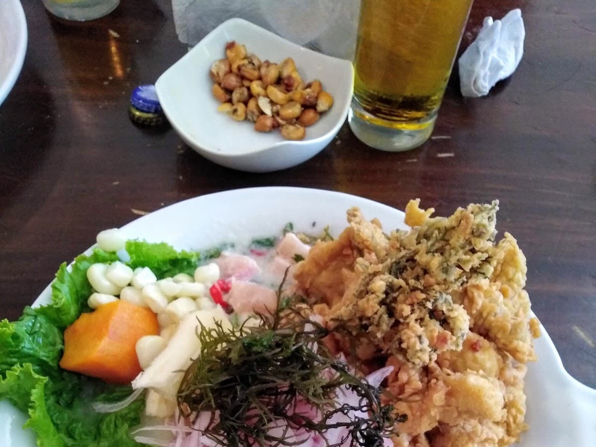 Restaurant Yarinaz — foto
