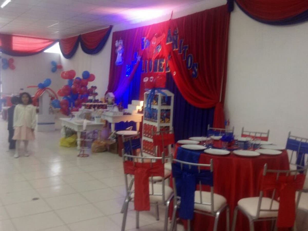 Salón de eventos "LUCEROS" — foto
