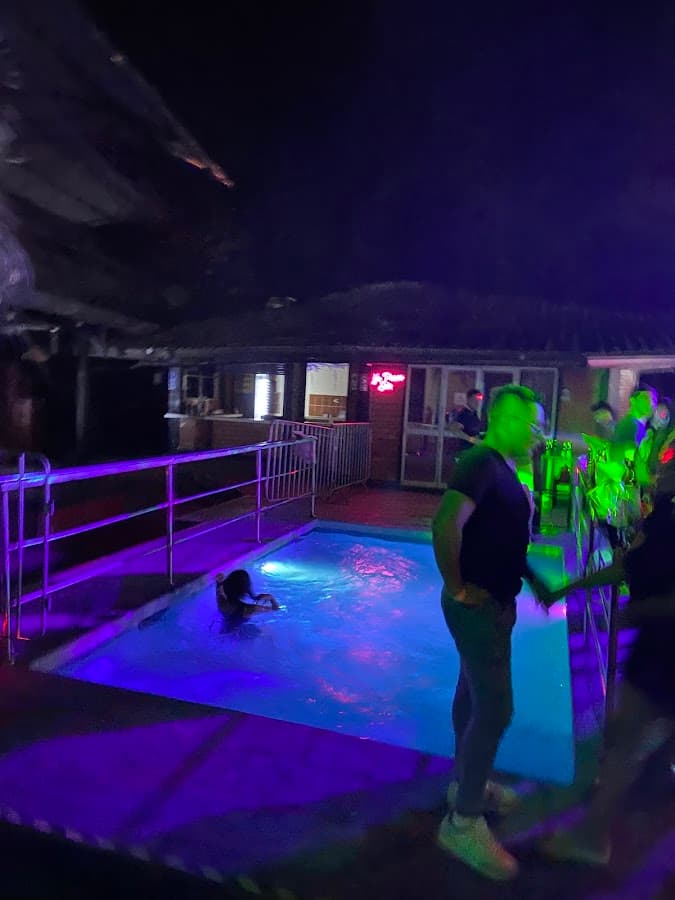 DISCOTECA BELLAQUEO CLUB - PUCALLPA