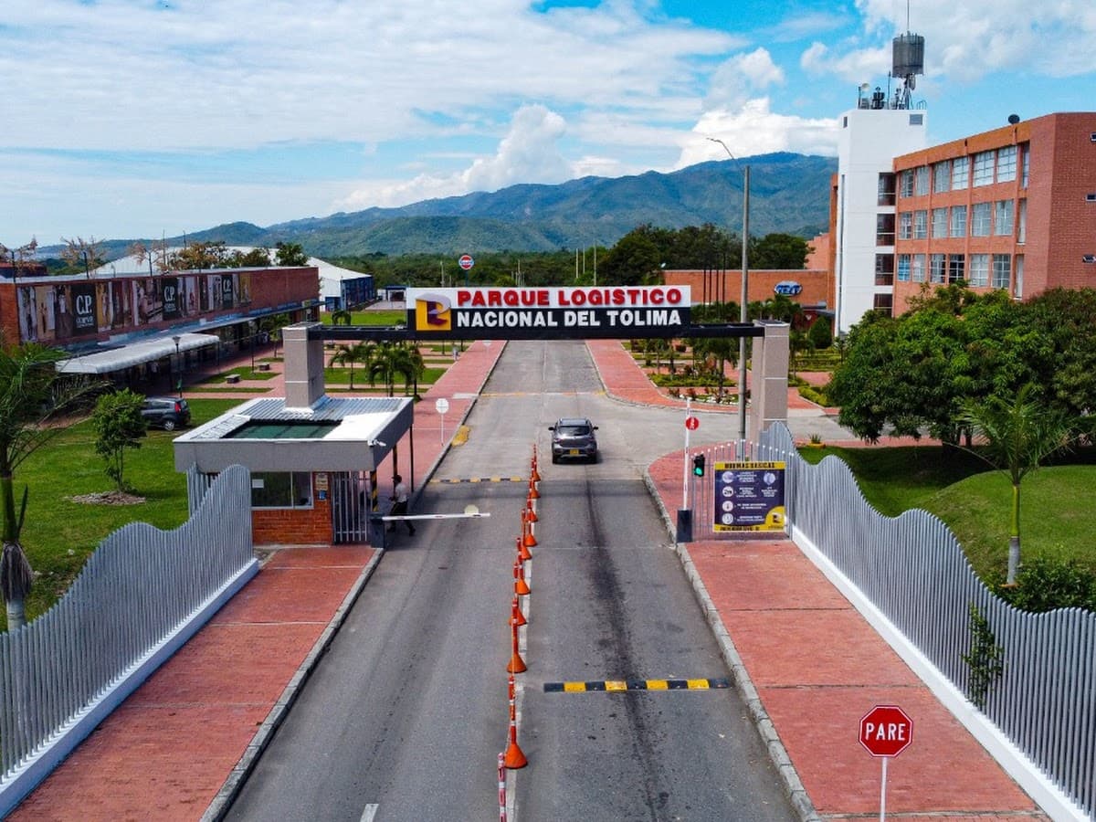 OIKOS | Parque Logístico Nacional Del Tolima — foto