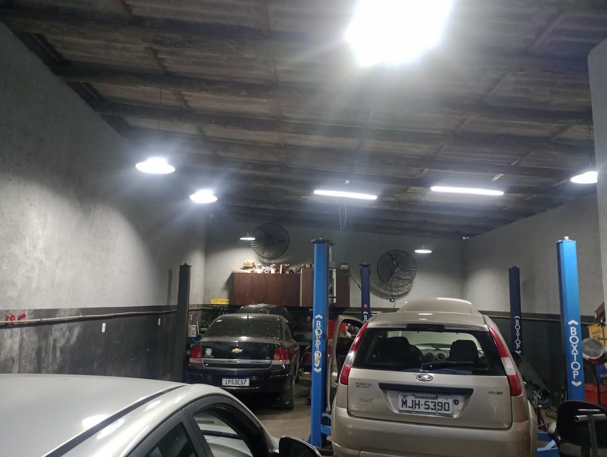 SOCORRO MECÂNICO E AUTO ELÉTRICA 24 HORAS