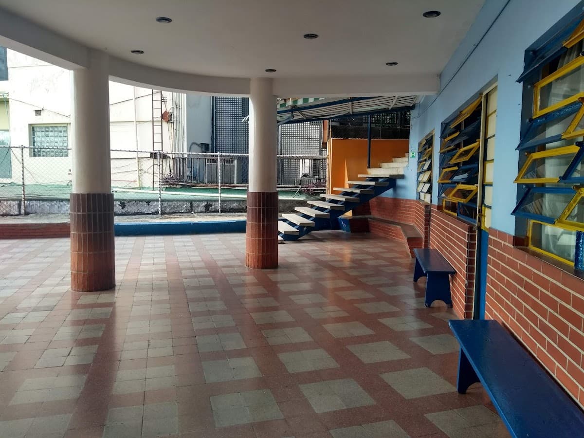 Colegio De Formación Integral (CODEFIN)