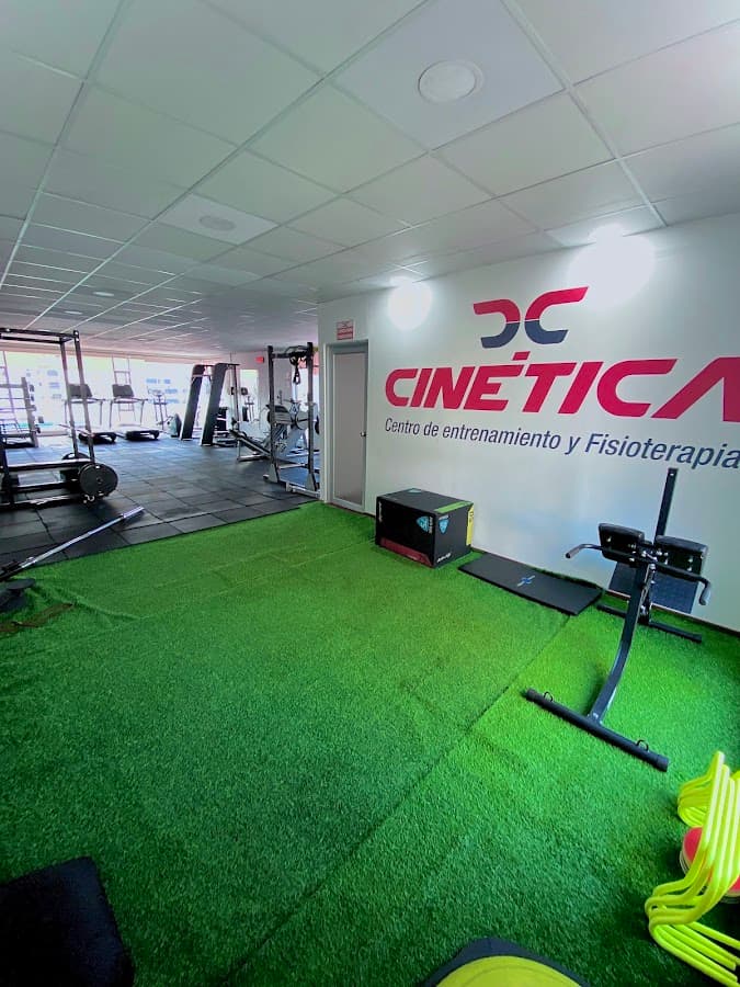 CINÉTICA Centro de entrenamiento y Fisioterapia